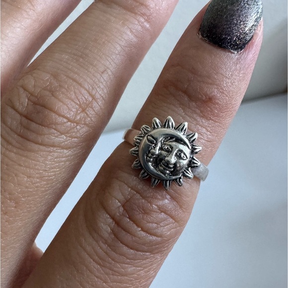 925 Sterling silver Silver Sun and Moon Ring - Picture 3 of 6